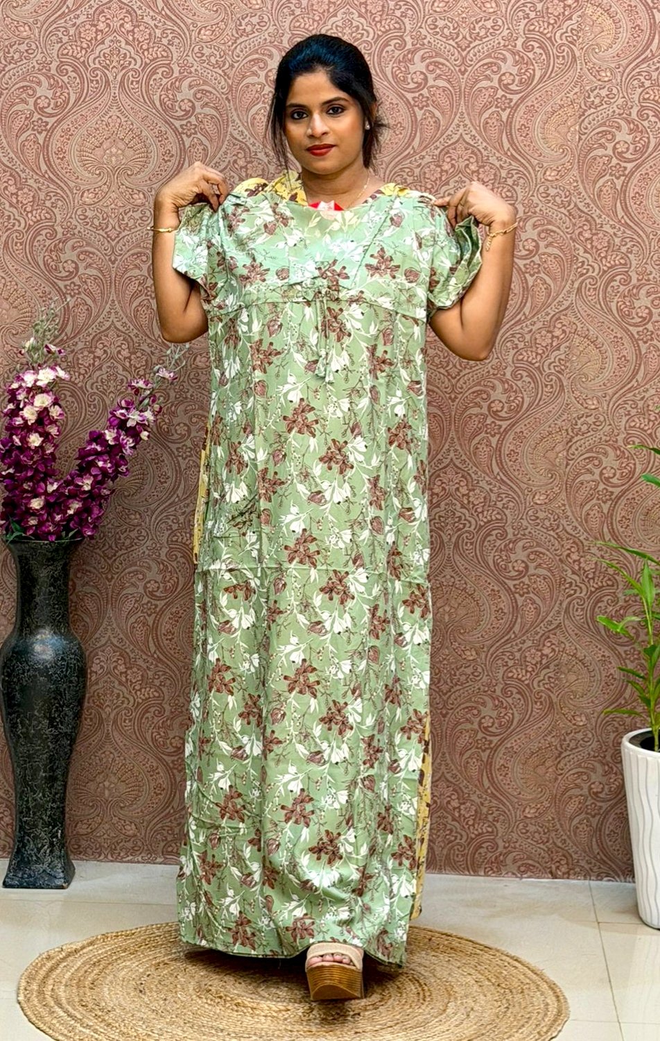 Petals 2905 - Image 3